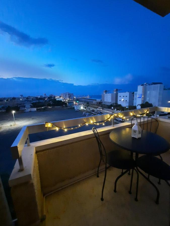 Sea-Esta Seaview Apartment Larnaca Exterior foto